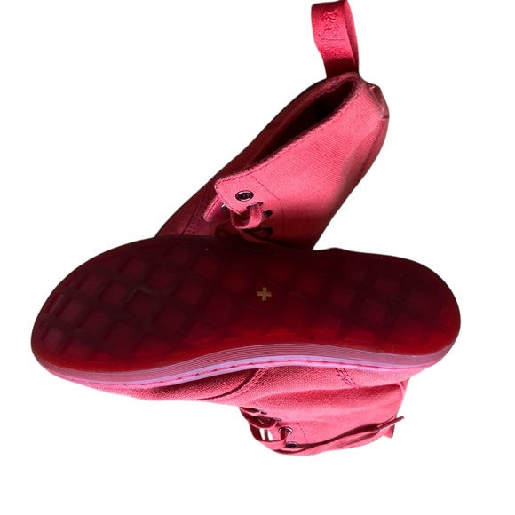 Gently Worn Dr. Martens Red Canvas Boots | Women’s Size 7 - Picture 6 of 8